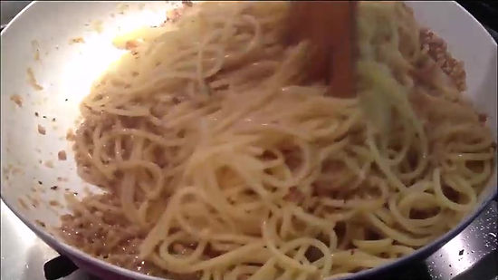 Ricetta Spaghetti alla Nocciola